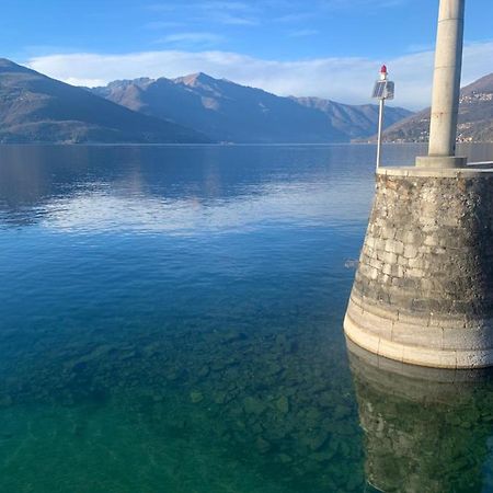 Apartmán Palazzo Clerici Luino Exteriér fotografie