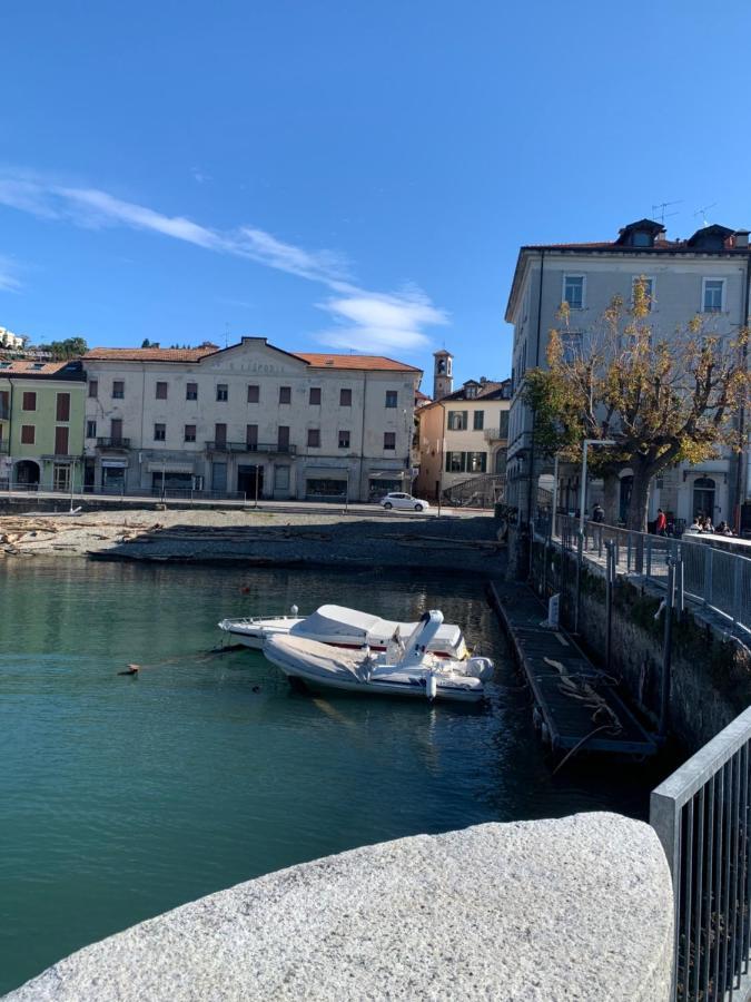 Apartmán Palazzo Clerici Luino Exteriér fotografie