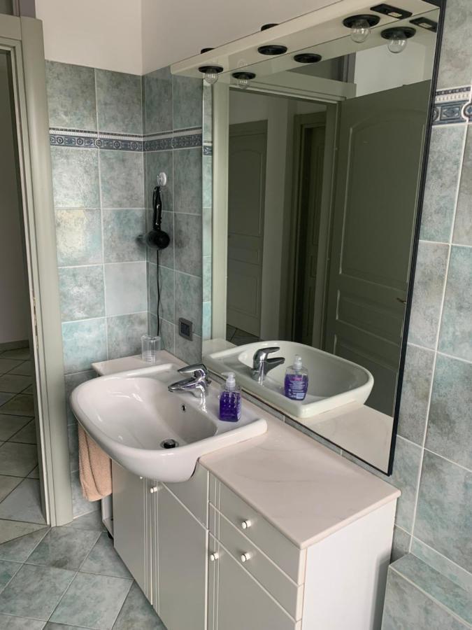 Apartmán Palazzo Clerici Luino Exteriér fotografie