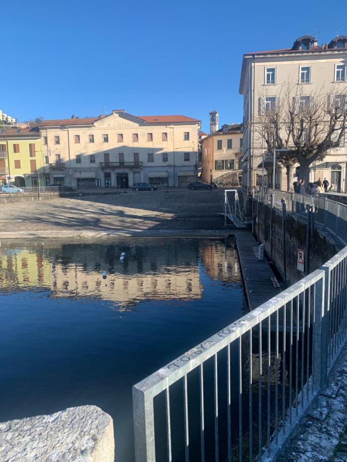 Apartmán Palazzo Clerici Luino Exteriér fotografie